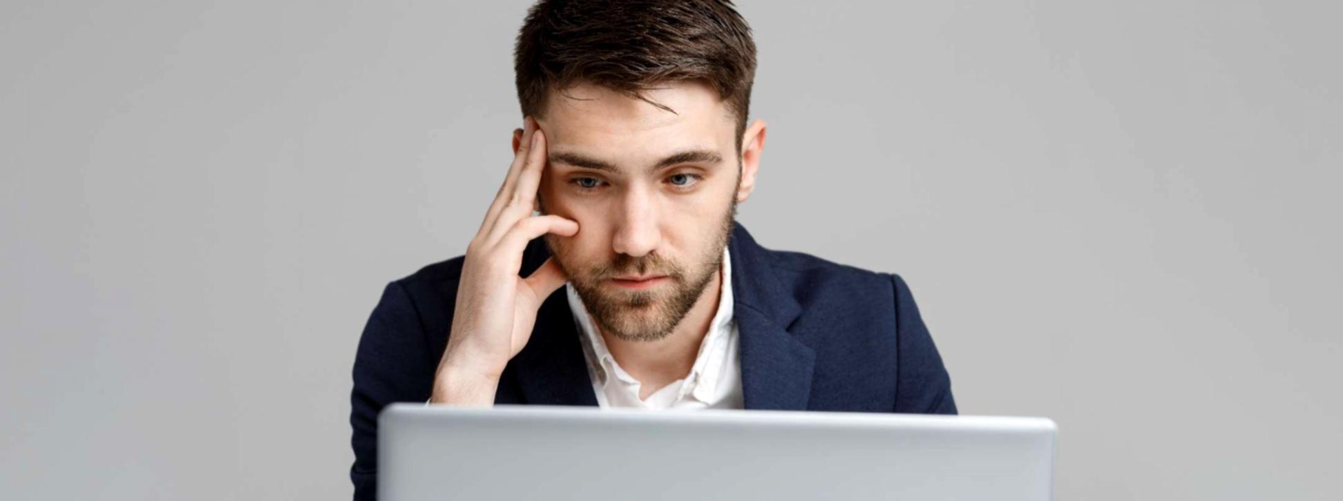 Équipe Vorenalyxis travaillant sur des stratégies SEO locales